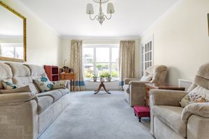 Sitting Room- click for photo gallery